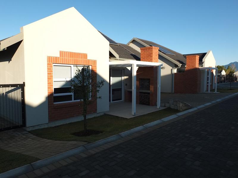 2 Bedroom Property for Sale in George Central Western Cape